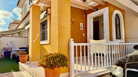 Foto 2 de Casa adosada en venta en Avenida Avenida Costa Blanca, 29l, Torre de la Horadada, Pilar de la Horadada