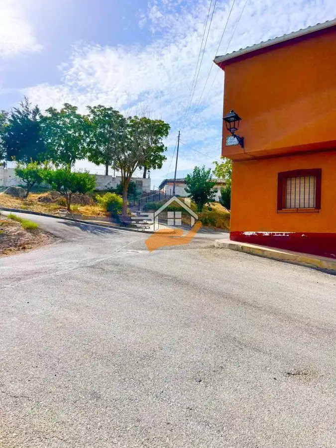 Vista exterior de Casa adosada en venda en María