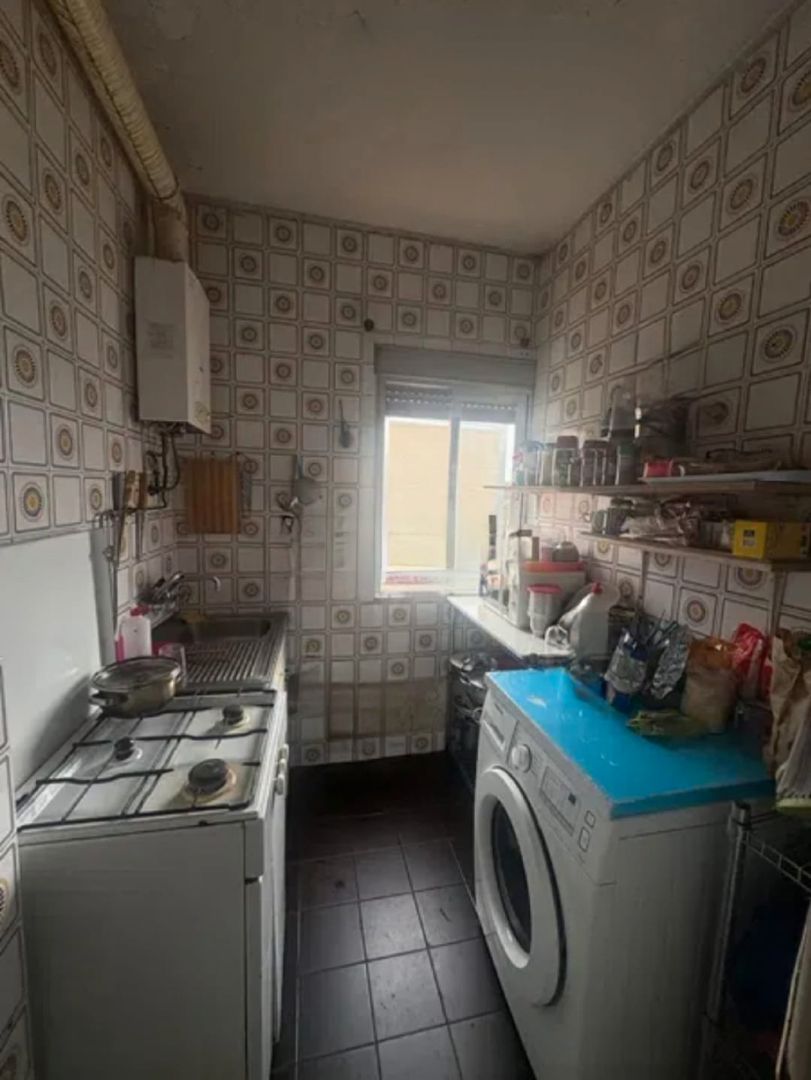 Cocina de Piso en venta en  Madrid Capital
