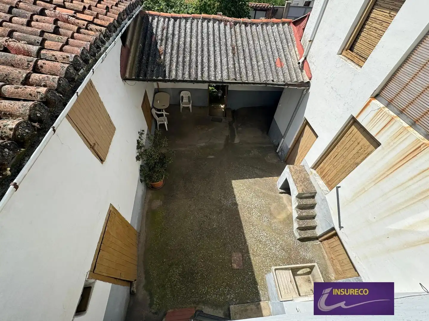 Vista exterior de Casa o xalet en venda en Santa Marina del Rey amb Calefacció, Terrassa i Traster