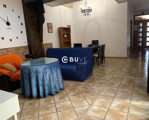 Sala d'estar de Casa o xalet en venda en La Luisiana amb Terrassa, Traster i Moblat