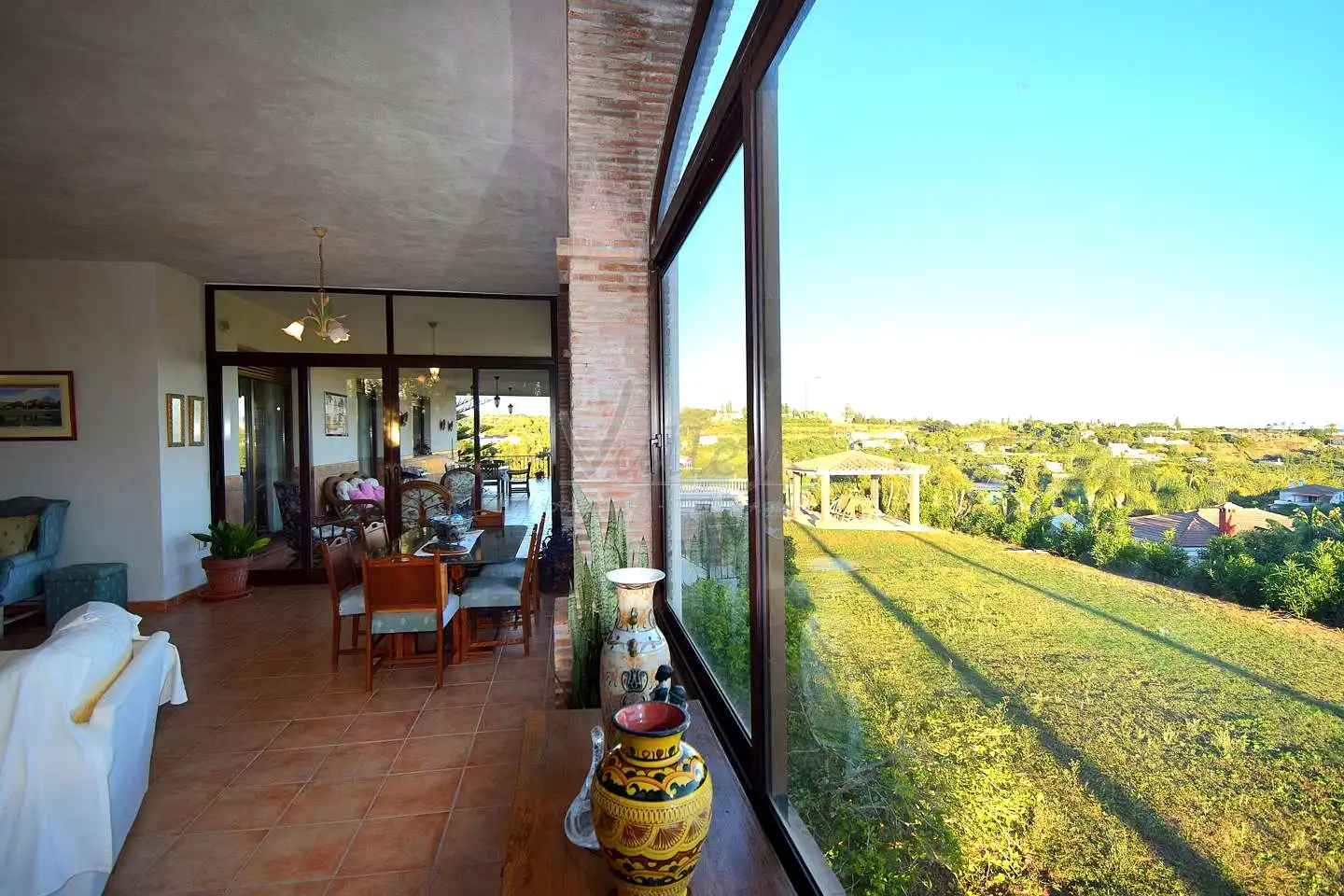 Terrassa de Finca rústica en venda en Estepona amb Jardí privat, Terrassa i Traster