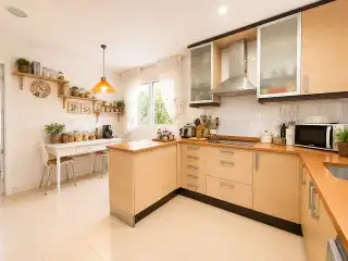 Cocina de Casa o chalet en venta en Rivas-Vaciamadrid con Aire acondicionado, Calefacción y Jardín privado