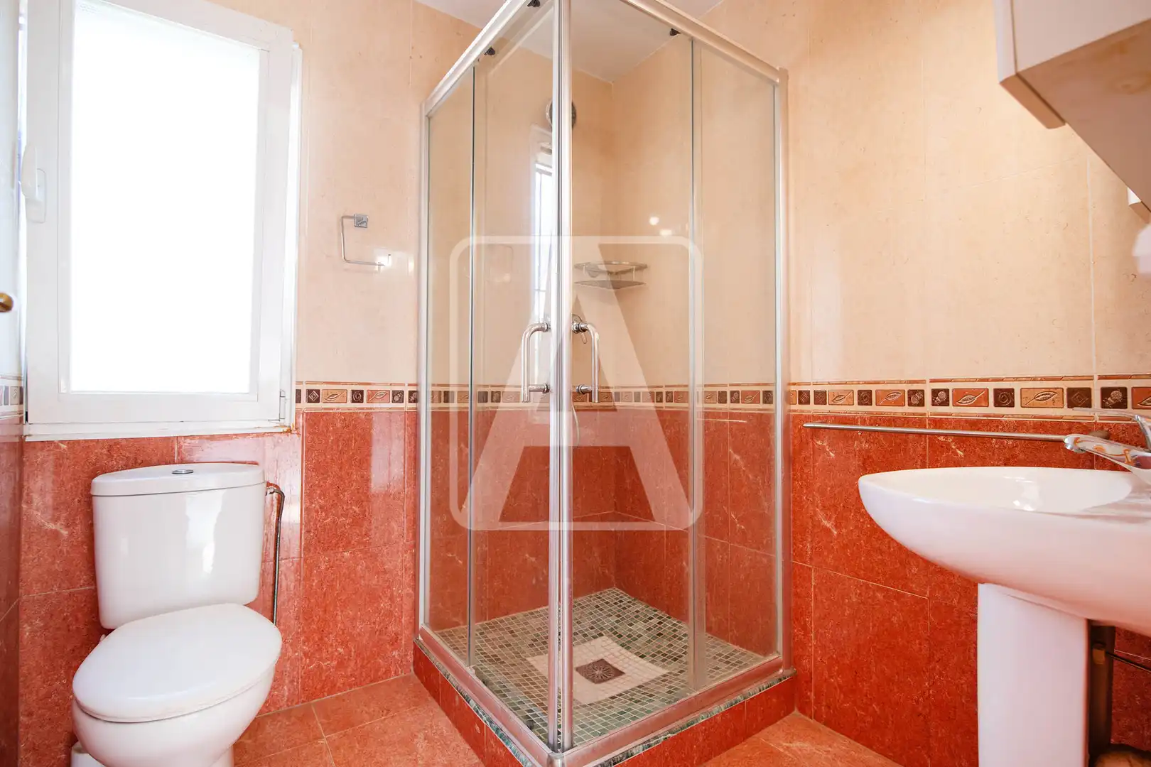 Bany de Casa o xalet en venda en Calpe / Calp amb Aire condicionat, Calefacció i Jardí privat