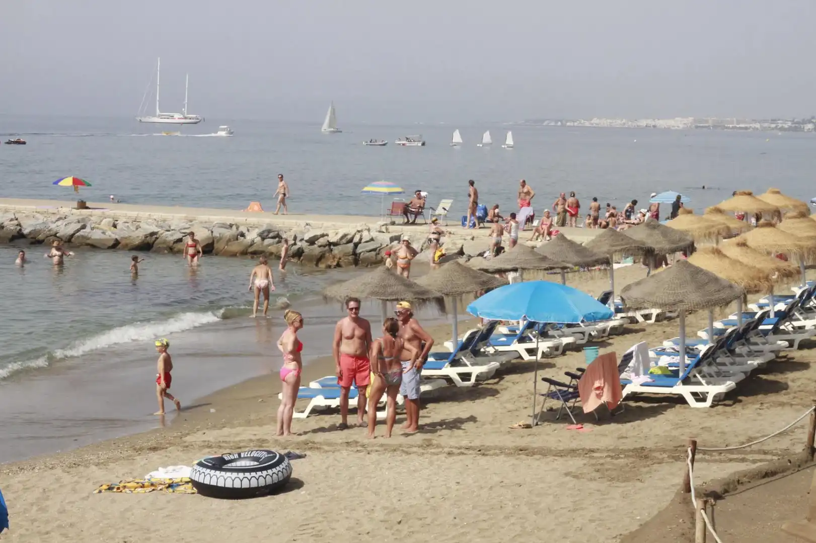 Exterior view of Flat for rent in Marbella  with Air Conditioner, Heating and Terrace