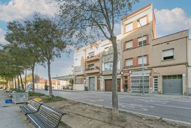 Local comercial en Venta en Barri del Centre
