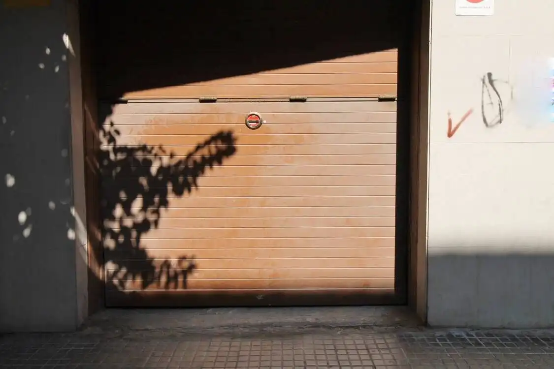 Einzelparkplatz zum Verkauf in Col.legis Nous, imagen 8