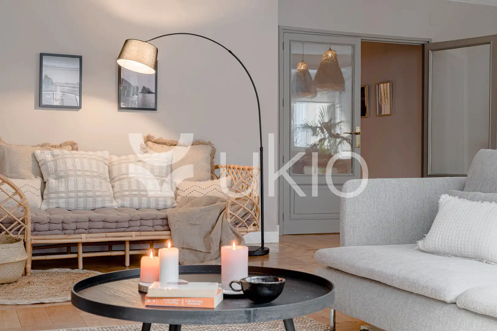 Sala d'estar de Apartament de lloguer en Madrid amb Aire condicionat, Calefacció i Moblat