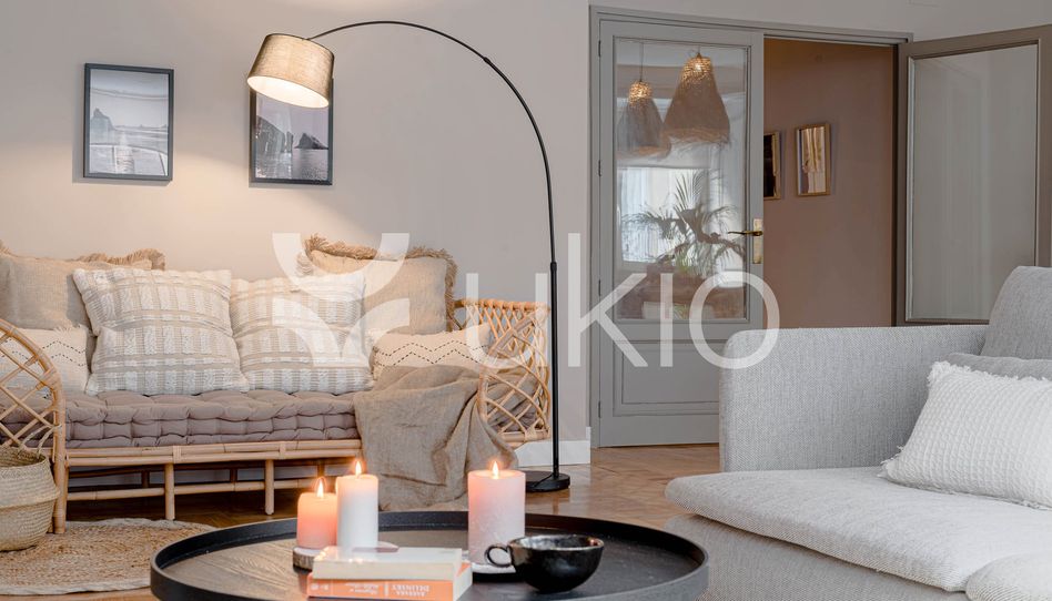Apartamento de alquiler en Calle de Rafael Calvo, Almagro - Imagen 3