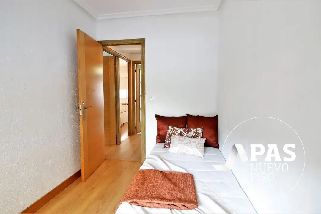 Habitación de Piso en venta en Santander con Calefacción