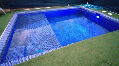 Casa soleada para 2 familias con entradas independientes