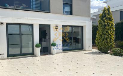 Casa adosada en venda en San Antonio de Benagéber amb Aire condicionat
