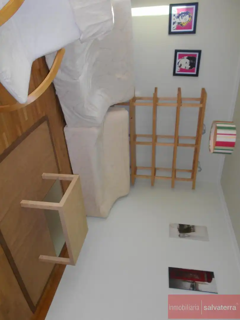Habitación de Piso de alquiler en As Neves   con Calefacción