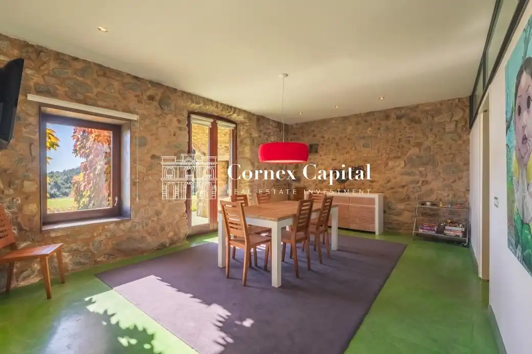 Vista exterior de Finca rústica en venta en Maçanet de Cabrenys con Calefacción, Jardín privado y Terraza