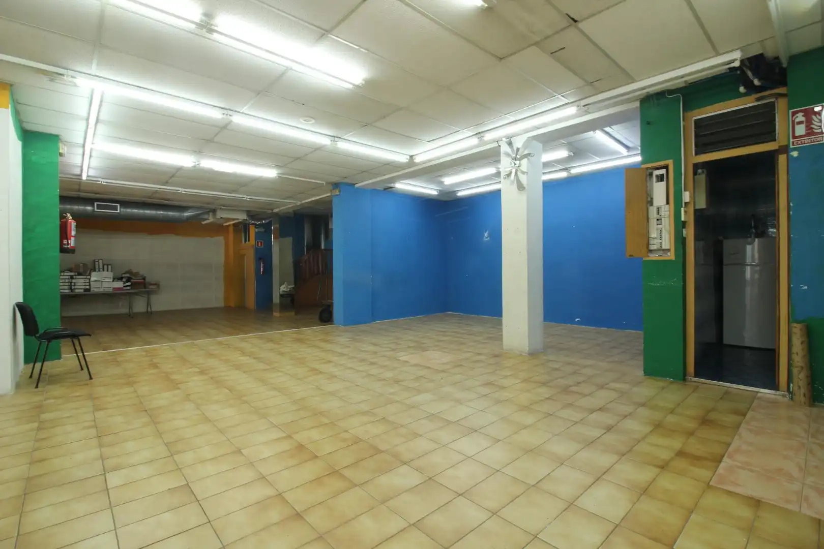 Local comercial en venda a Centre Vila, imagen 6