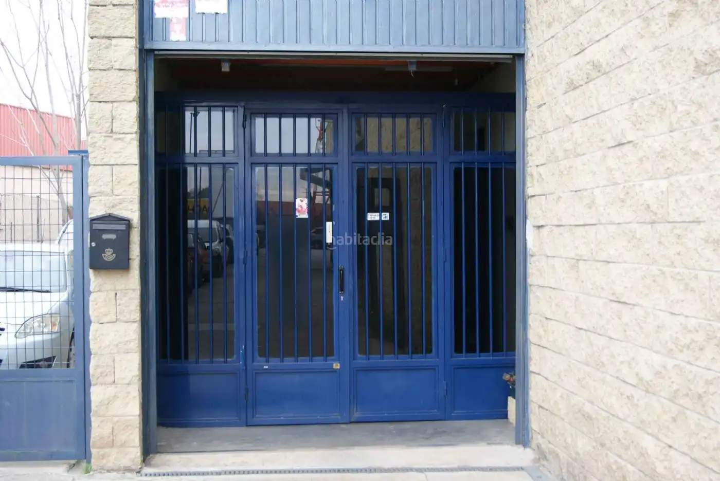 Industrial building for sale in Calle del Trigo 36, imagen 2