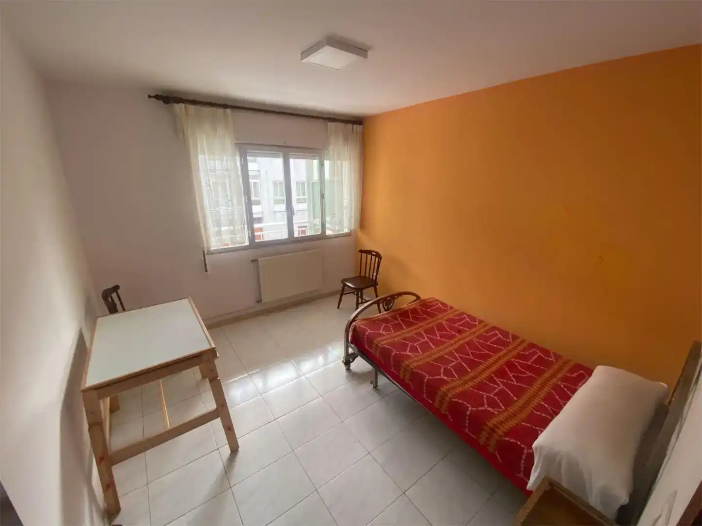 Schlafzimmer von Wohnung zur Miete in Mondoñedo mit Balkon