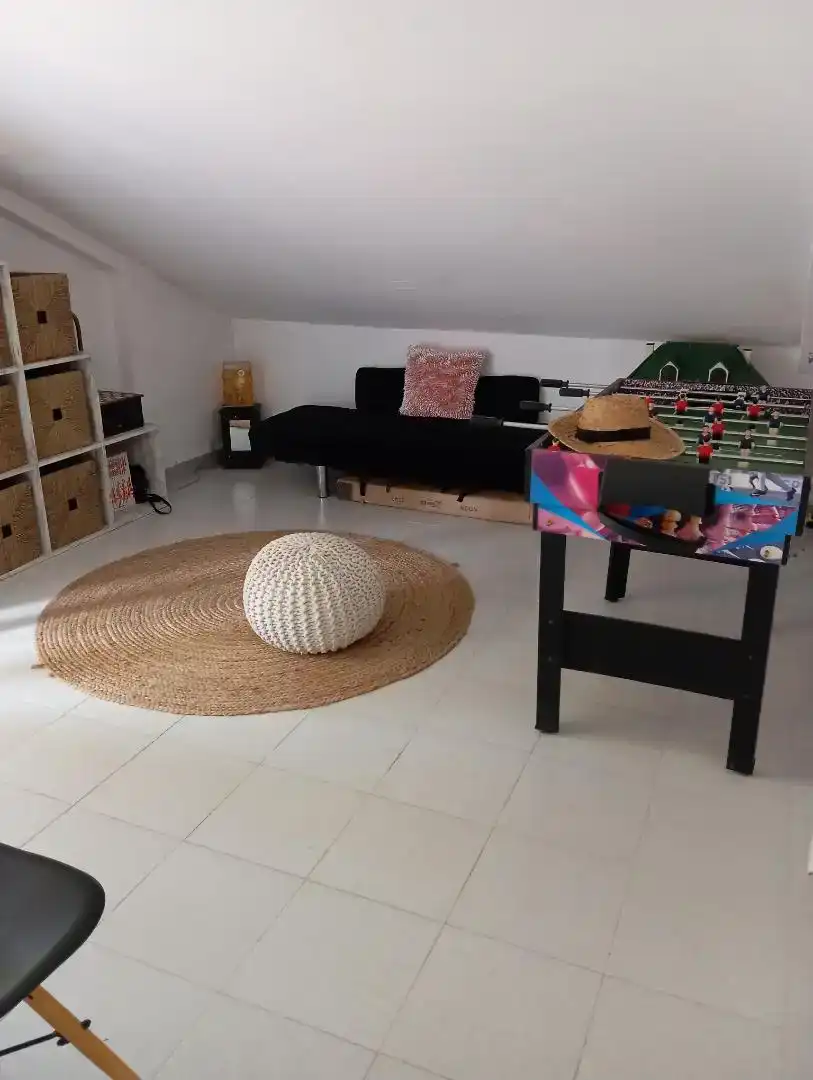 Casa adosada en venda en Besalú amb Traster
