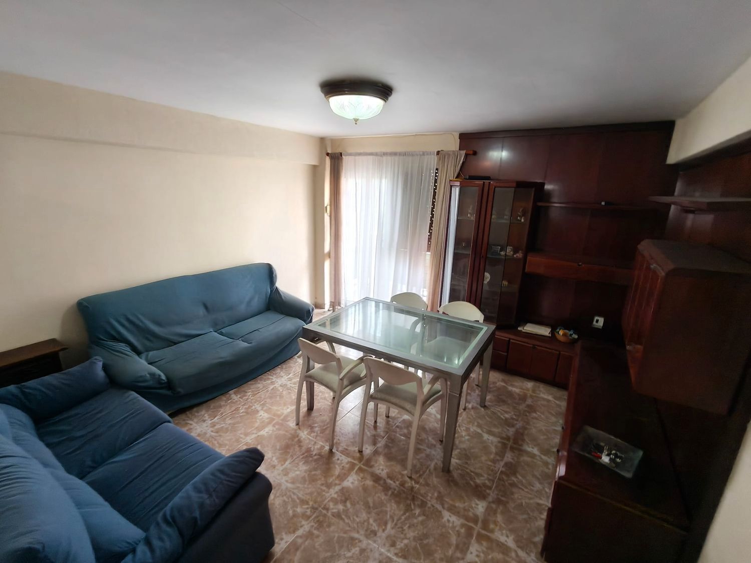 Sala d'estar de Pis en venda en  Valencia Capital amb Balcó