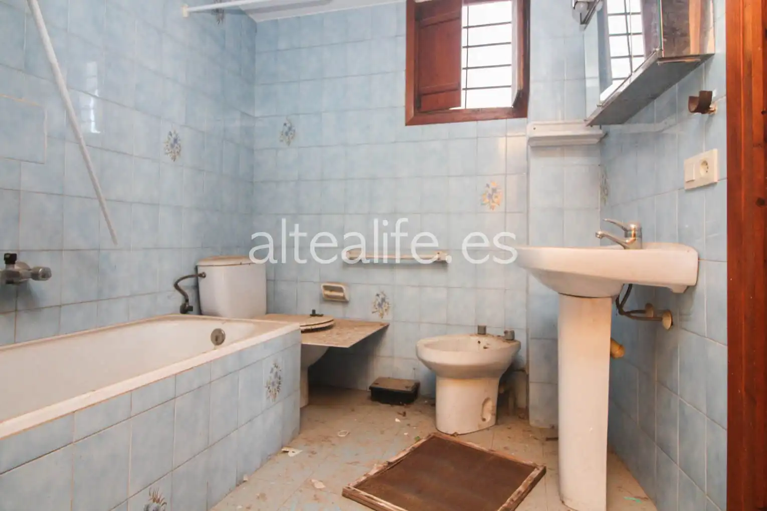 Country homes for sale in N/A, Altea ciudad