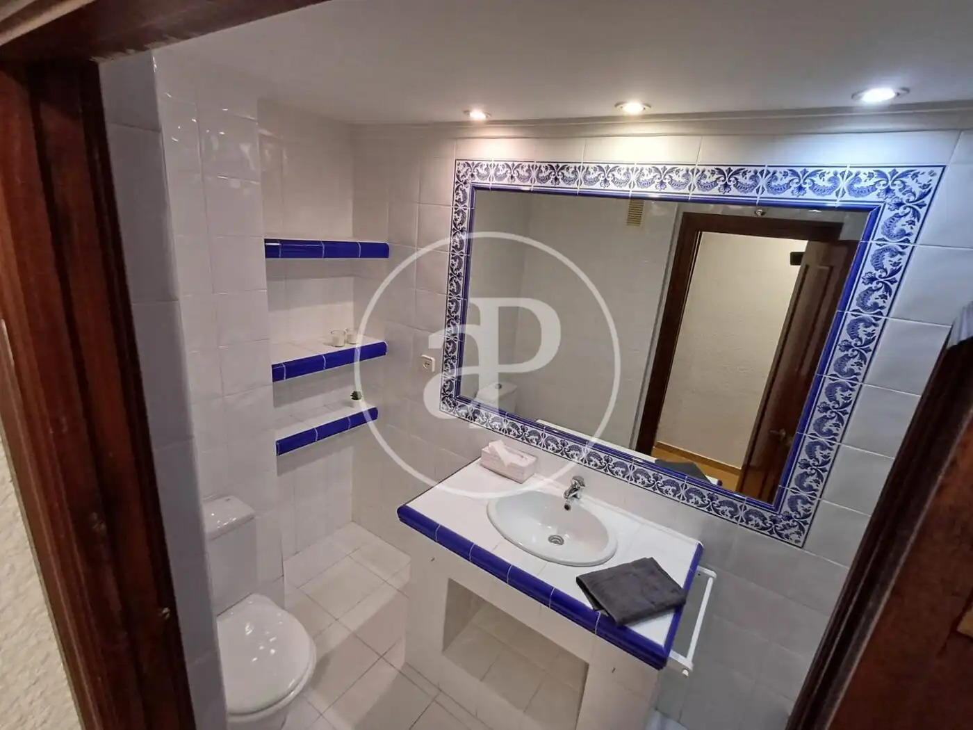 Baño de Piso de alquiler en Valencia con Aire acondicionado y Amueblado