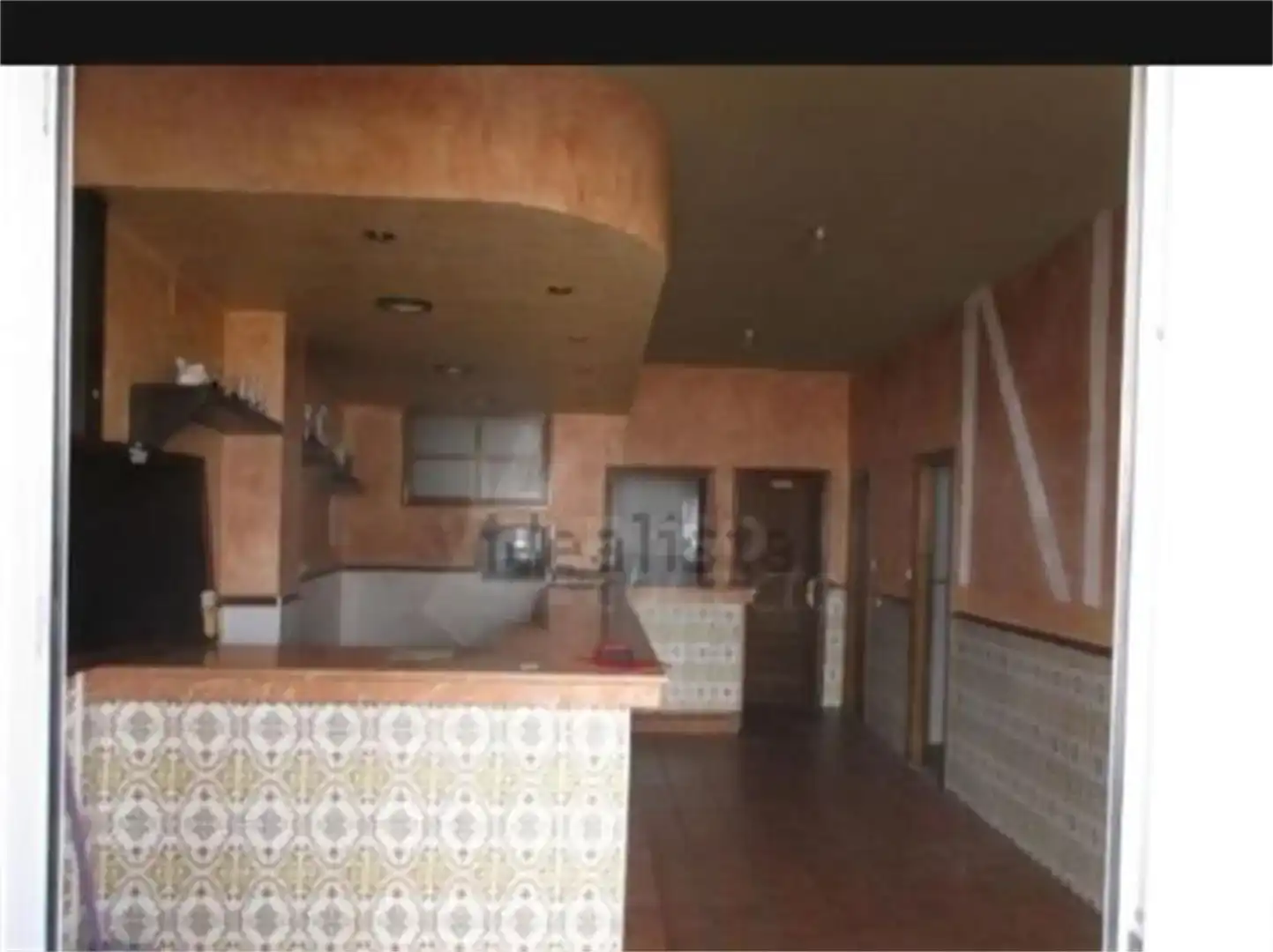 Casa adosada en venta en Candeleda