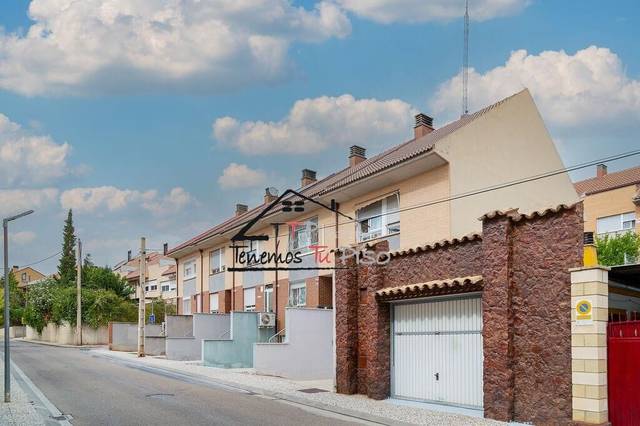 Casa adosada en Venta en  ALBARRACIN en María de Huerva
