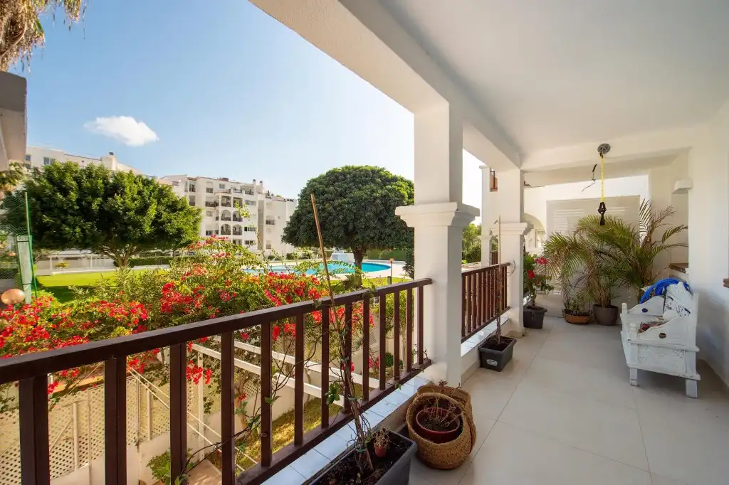 Apartament amb piscina en venda a Marina Botafoc - Platja de Talamanca, imagen 2