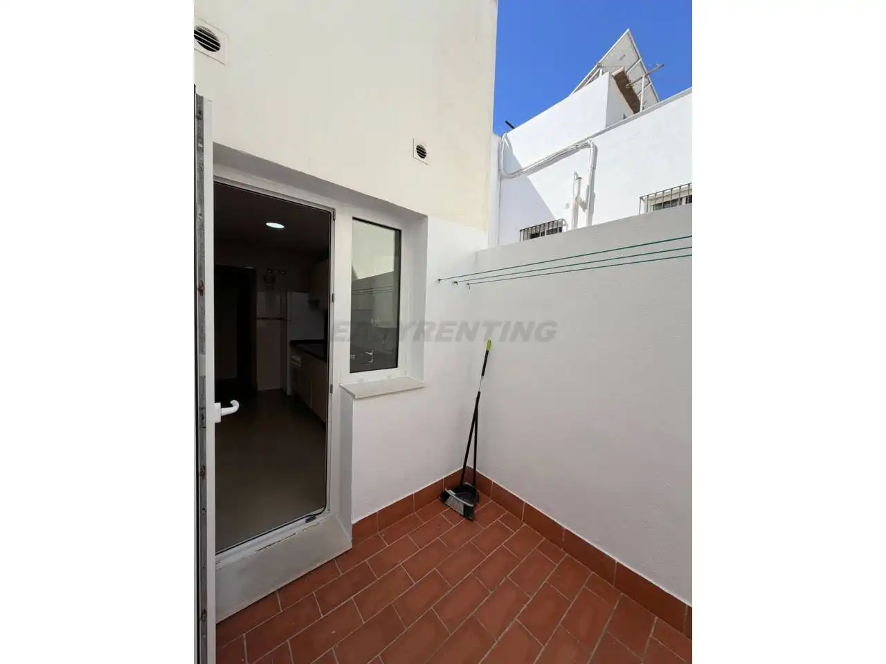 Exterior view of Flat for rent in Huerta Fava - Santiago