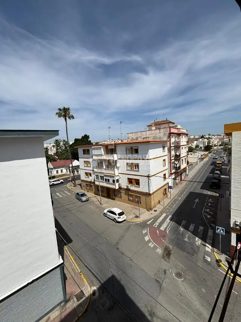 Vista exterior de Piso de alquiler en Ayamonte con Aire acondicionado y Balcón
