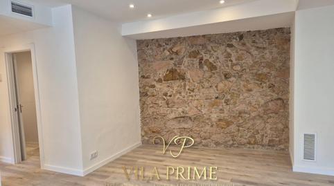 Foto 3 de Apartament en venda a Calle St Isidre, Centre, Girona