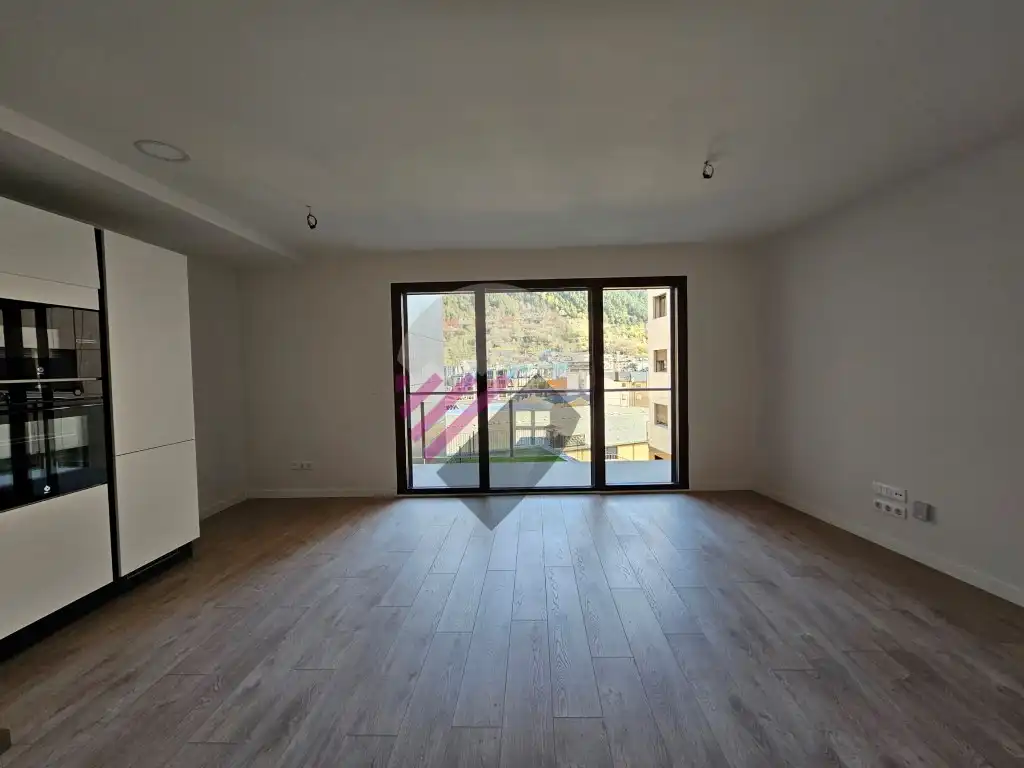 Flat with lift for sale in Carrer del Pedral, imagen 3