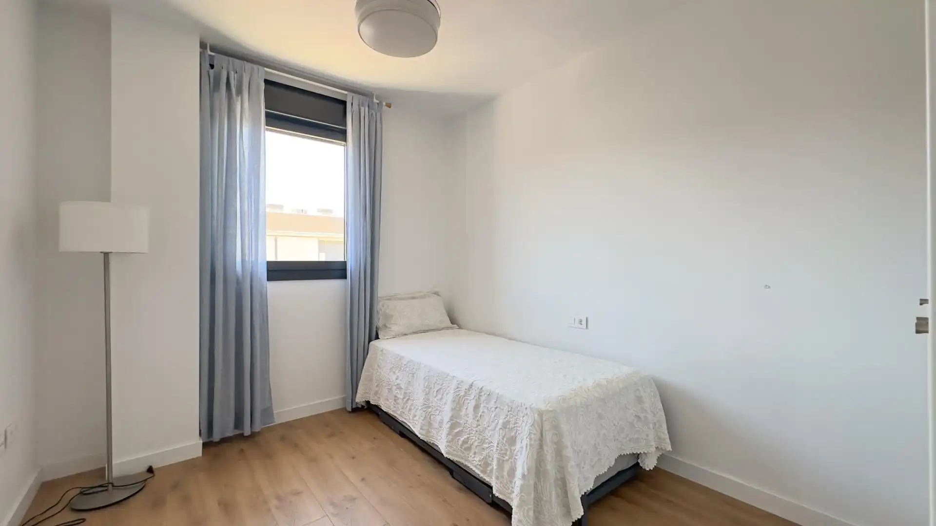 Pis en venda a Paseo Paseo Almunias, Poniente-Norte - Miralbaida - Parque Azahara
