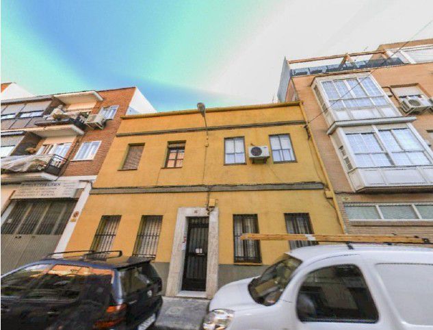 Vista exterior de Piso en venta en  Madrid Capital con Terraza