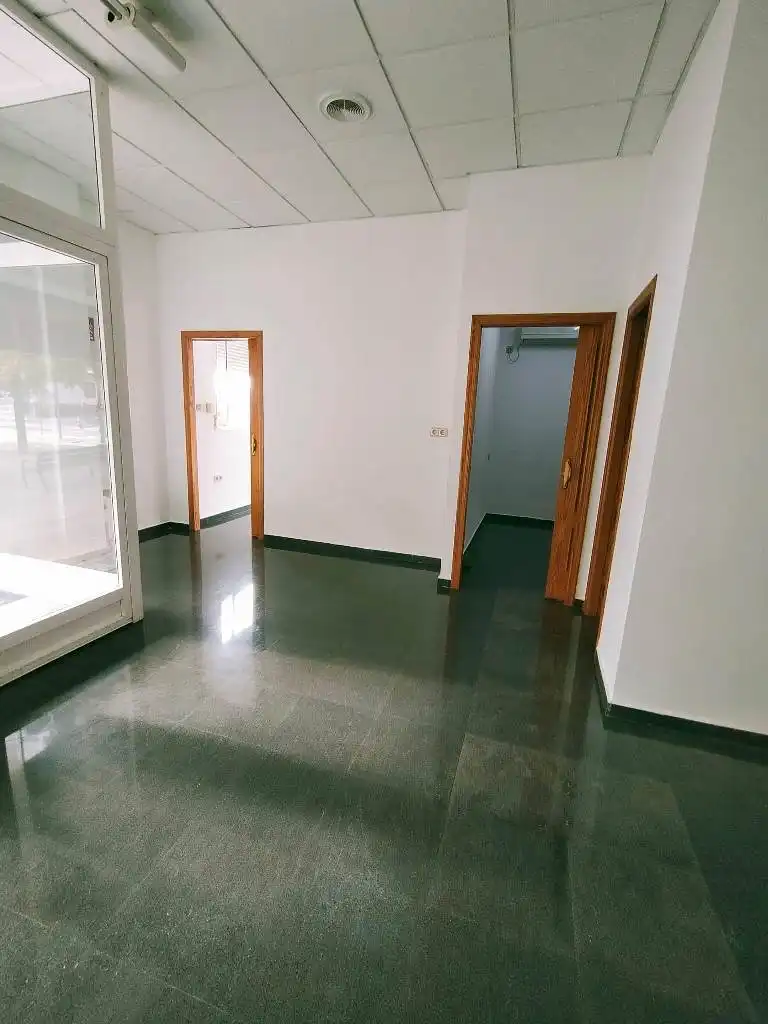 Local comercial en venta en Avenida de Juan Carlos I, imagen 12