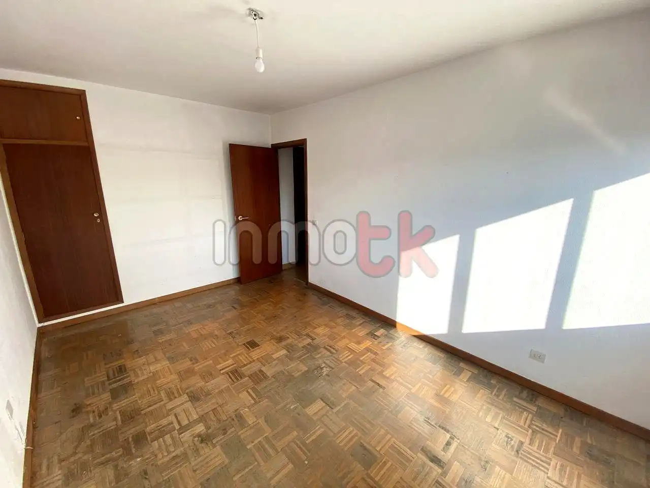 Schlafzimmer von Wohnung zum Verkauf in A Coruña Capital  mit Heizung und Abstellraum