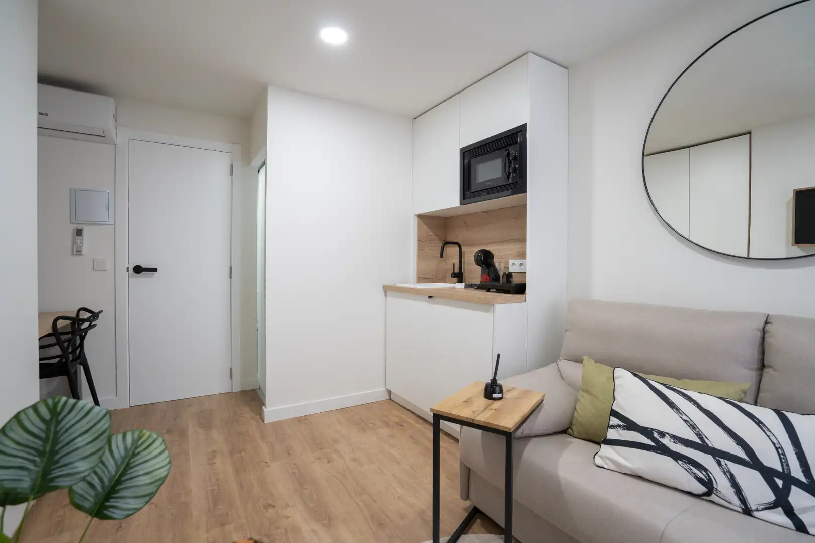 Flat with terrace for sale in Carrer d'Alcanyís 5, imagen 24