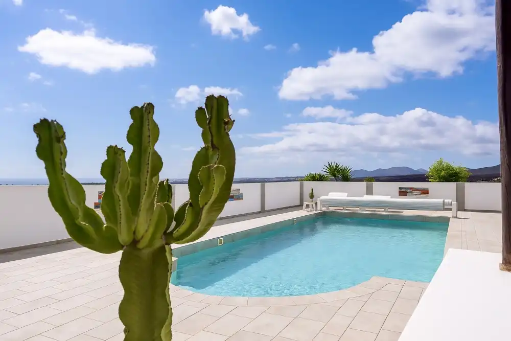 Swimming pool of Houses for sale in Tías