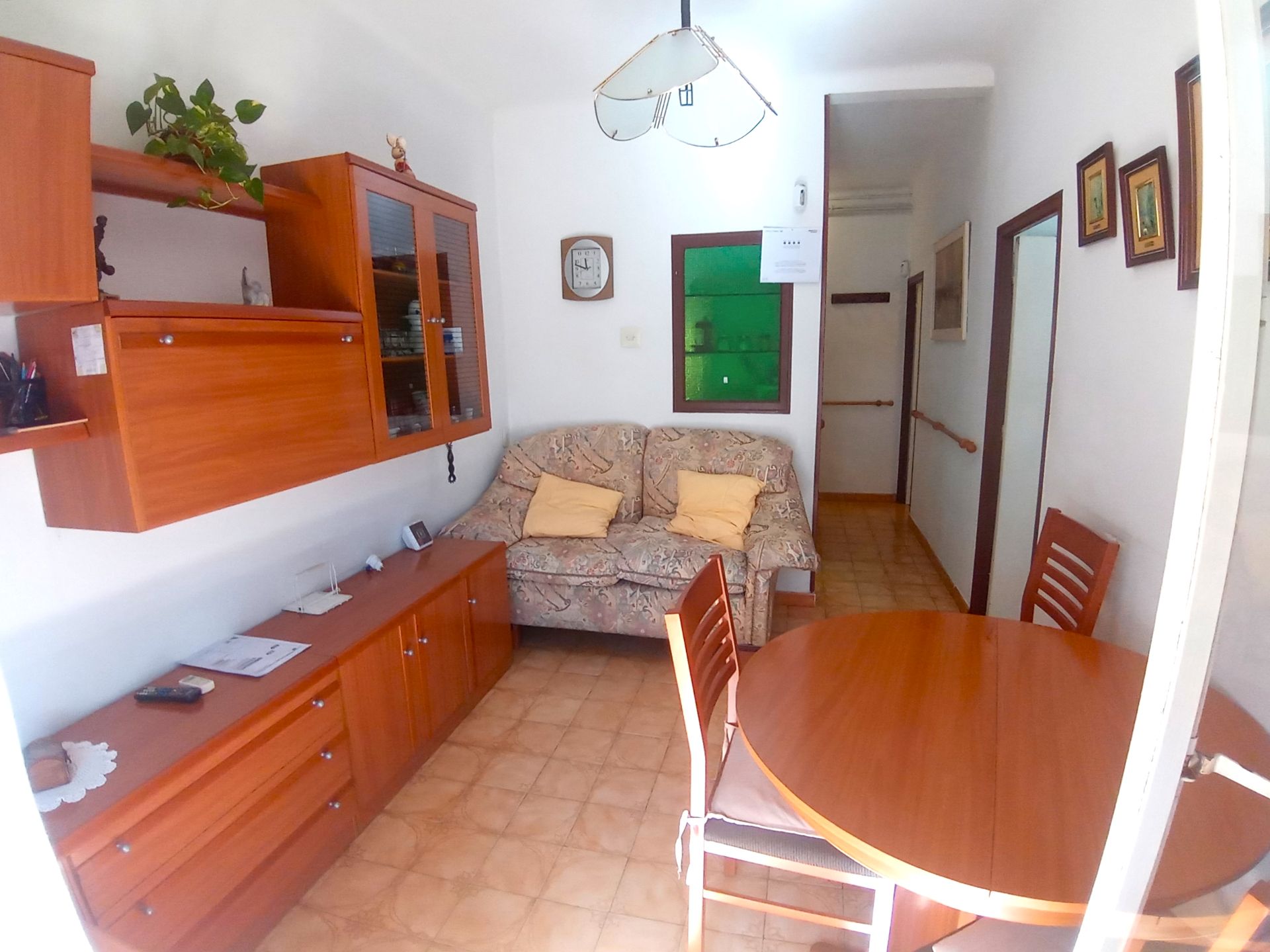 Sala d'estar de Pis en venda en Badalona amb Calefacció i Balcó