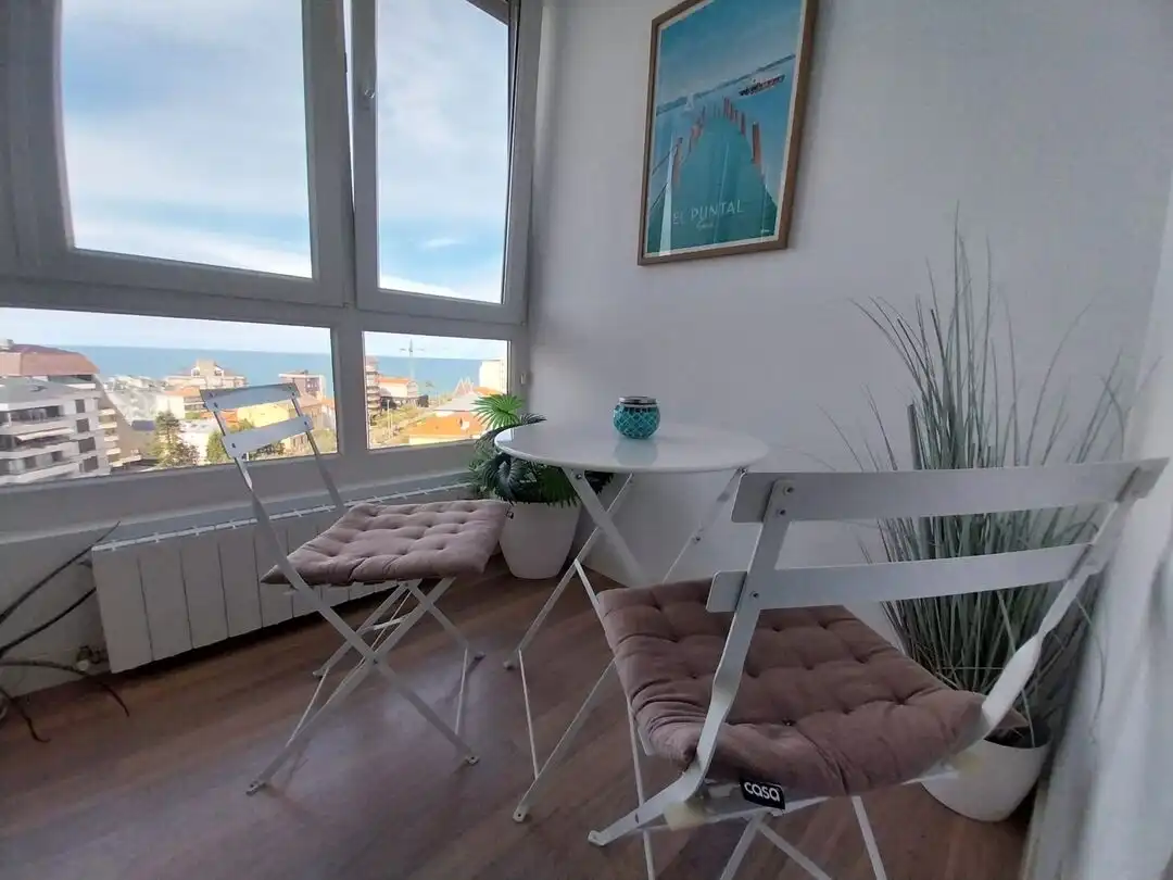 Terrasse von Wohnung zur Miete in Santander mit Heizung und Privatgarten