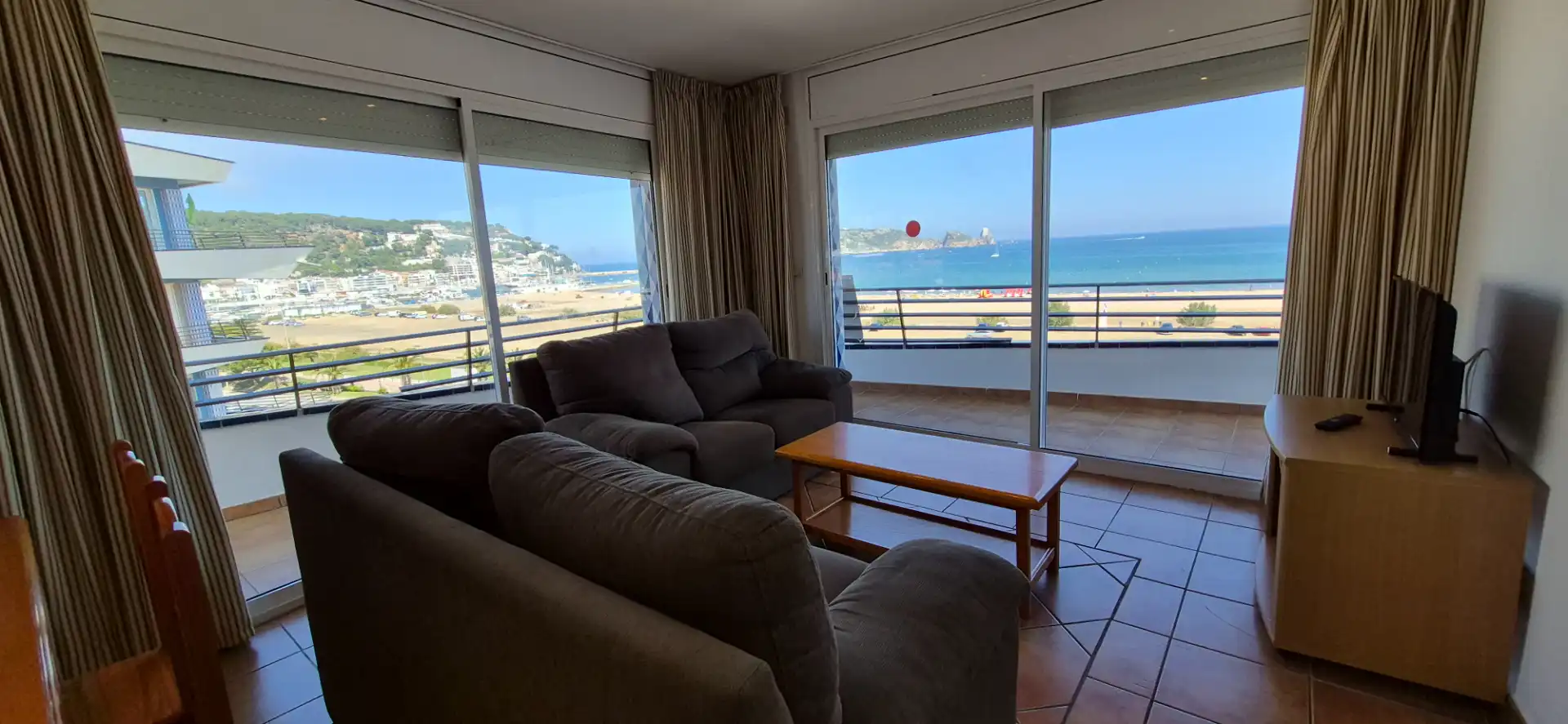 Apartament amb terrassa en venda a Carrer de Montgó 2, imagen 2