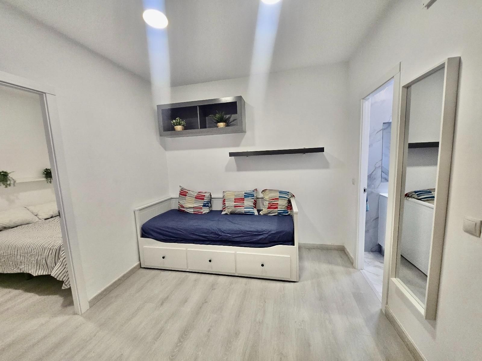 Habitación de Apartamento de alquiler en  Madrid Capital