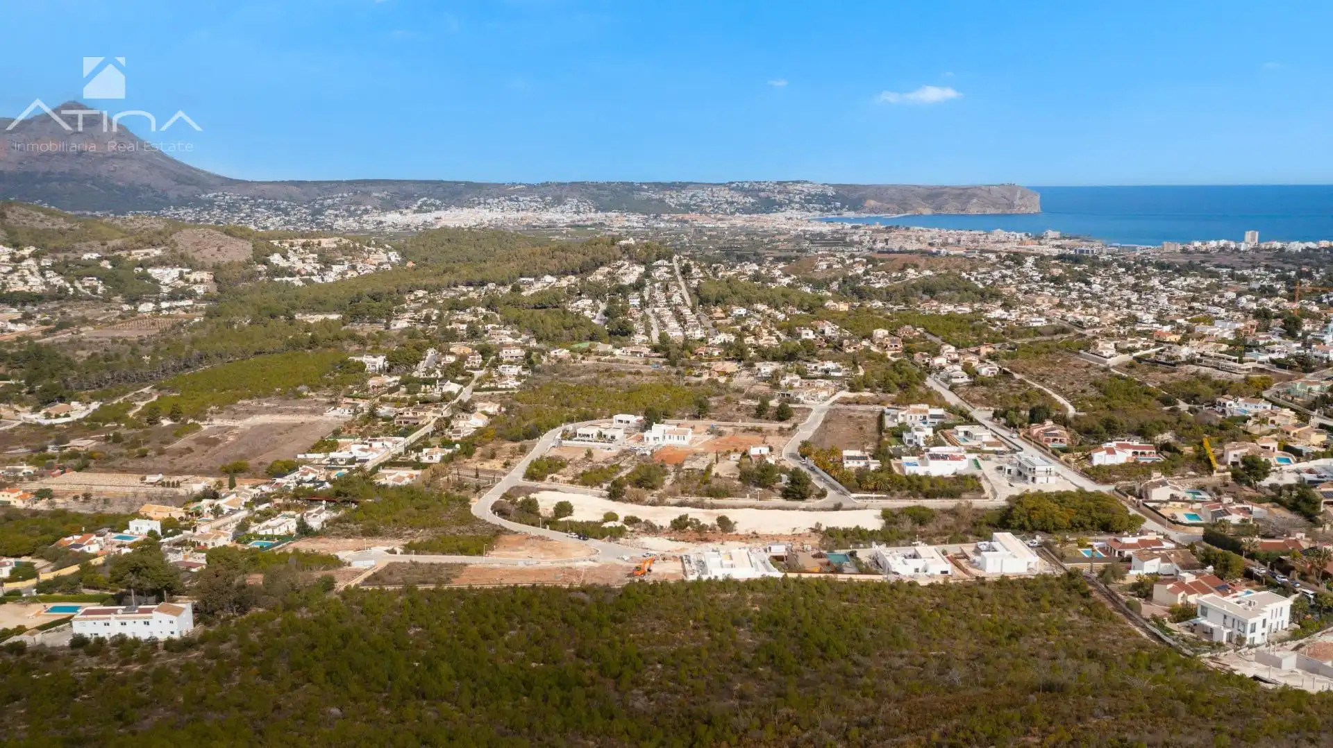 Houses for sale in Jávea / Xàbia  with Air Conditioner, Private garden and Terrace