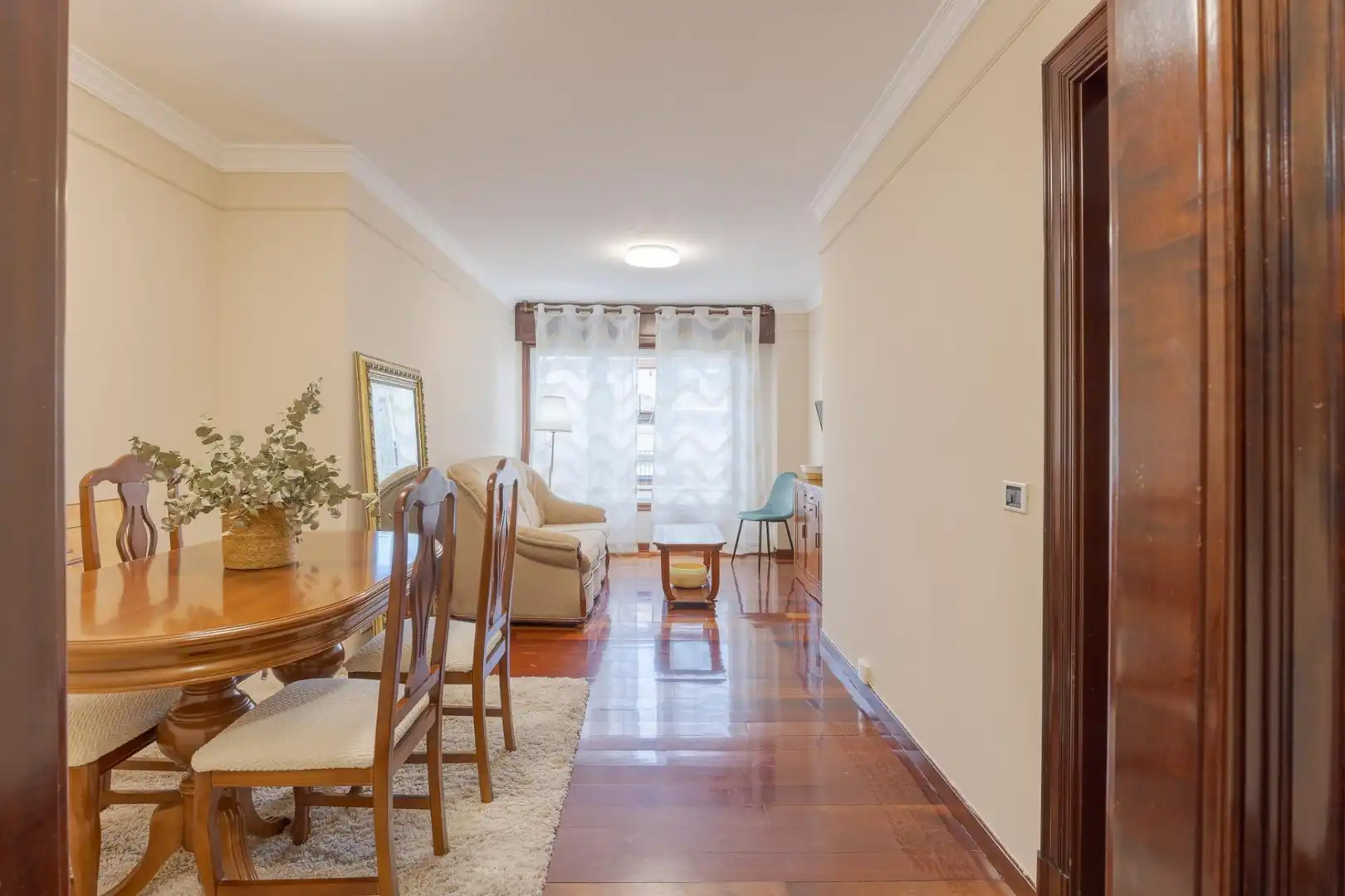Flat for rent in Calle EDUARDO IGLESIAS, Centro - Areal