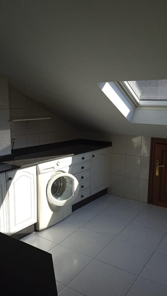 Kitchen of Flat to rent in Santiago de Compostela 