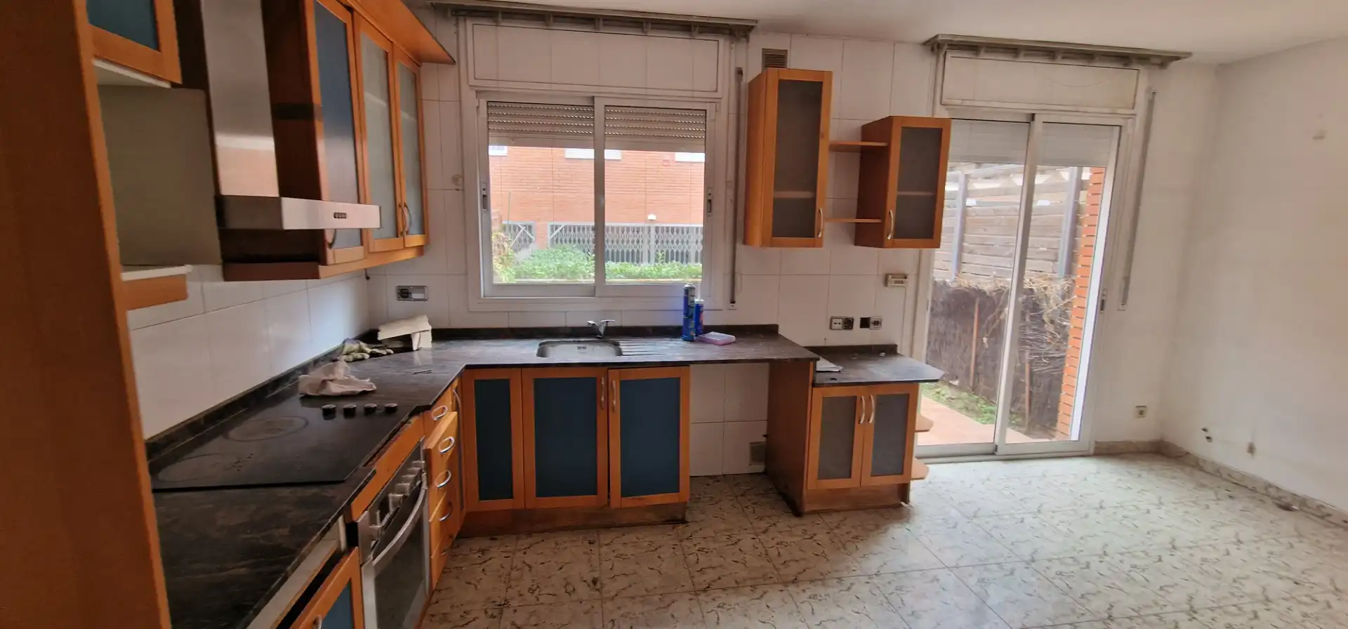 Cocina de Casa adosada en venta en Montcada i Reixac