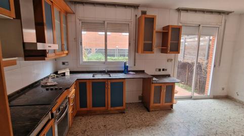 Foto 5 de Casa adosada en venta en Montcada Centre - La Ribera, Montcada i Reixac