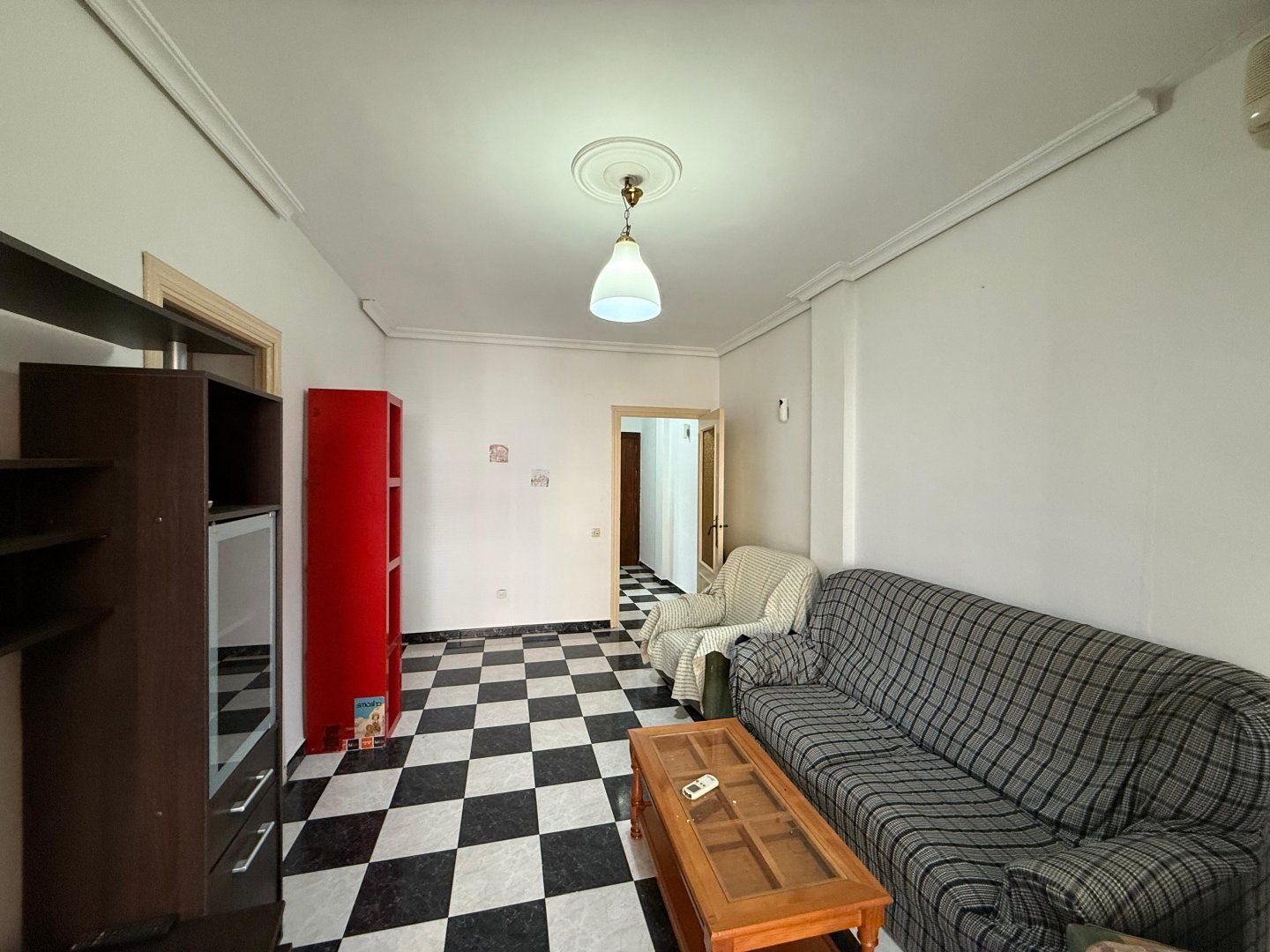 Living room of Flat for sale in Castilleja de la Cuesta  with Air Conditioner and Terrace