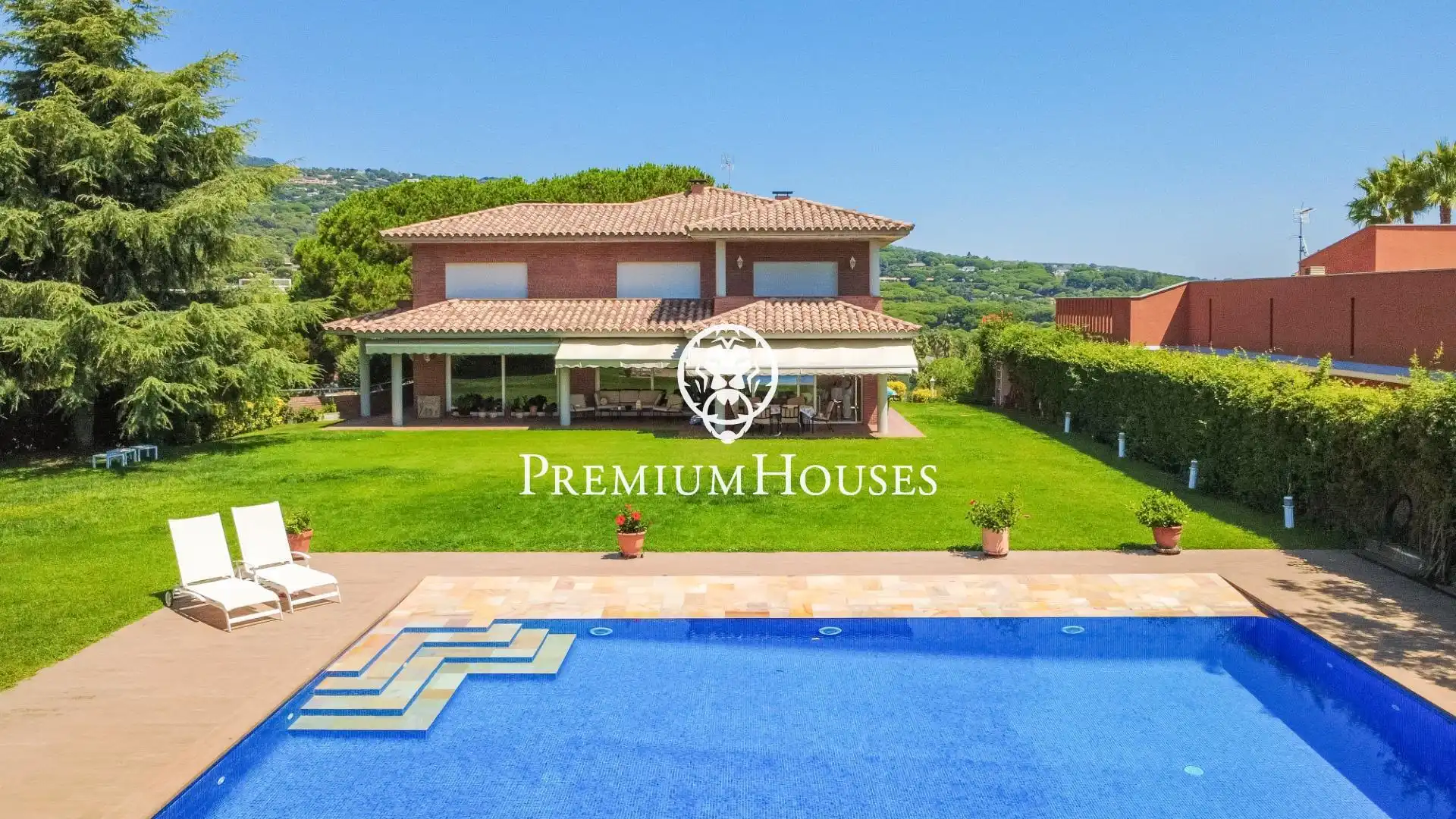 Casa amb terrassa en venda a Rocaferrera