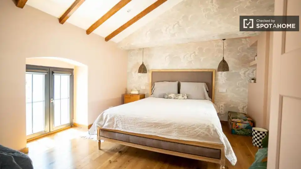 Bedroom of Flat for rent in Godella  with Air Conditioner, Heating and Furnished